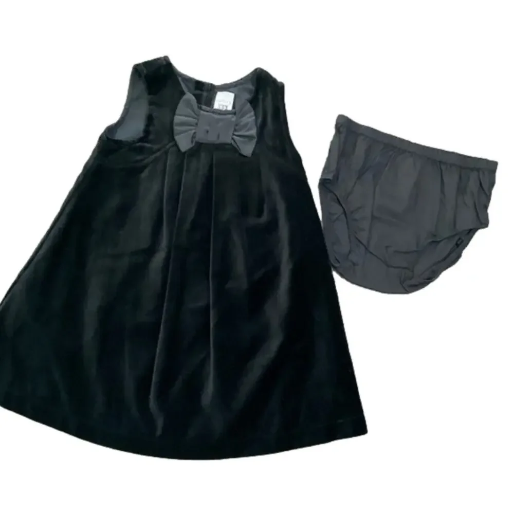 Carter’s Girl's Formal Velour Dress Black Bow Bottoms Size 12 Months NWT